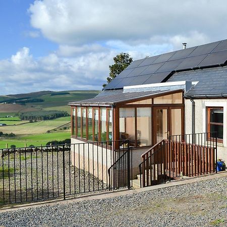 The Hen Hoose Villa Blainslie Екстериор снимка