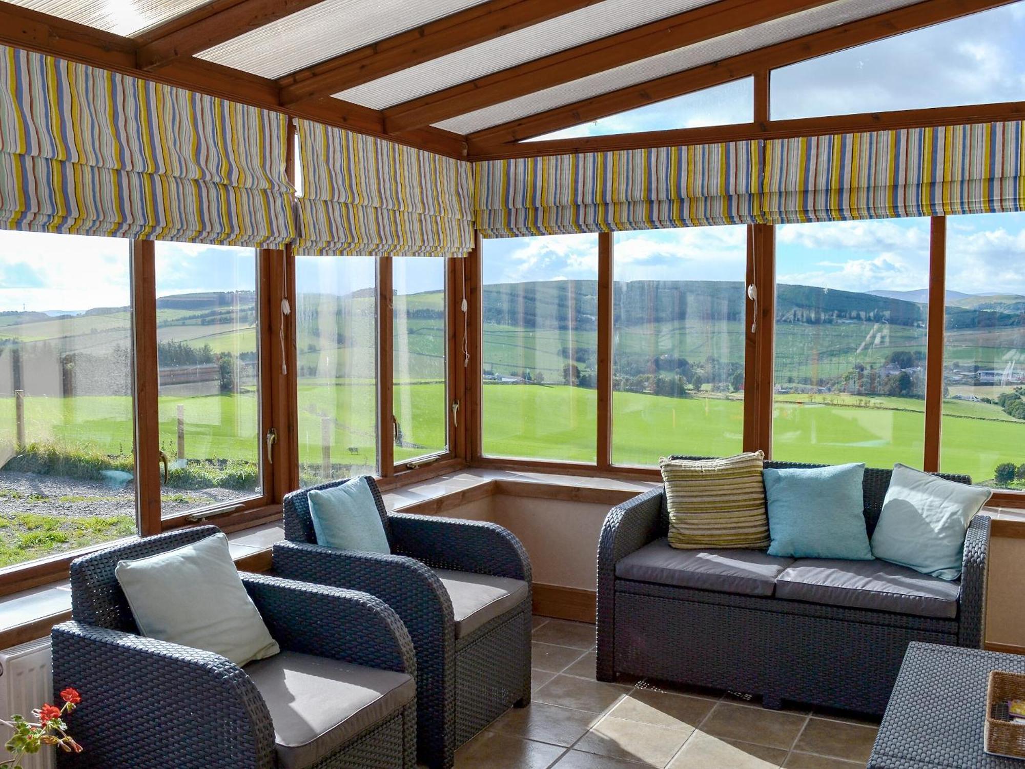 The Hen Hoose Villa Blainslie Екстериор снимка